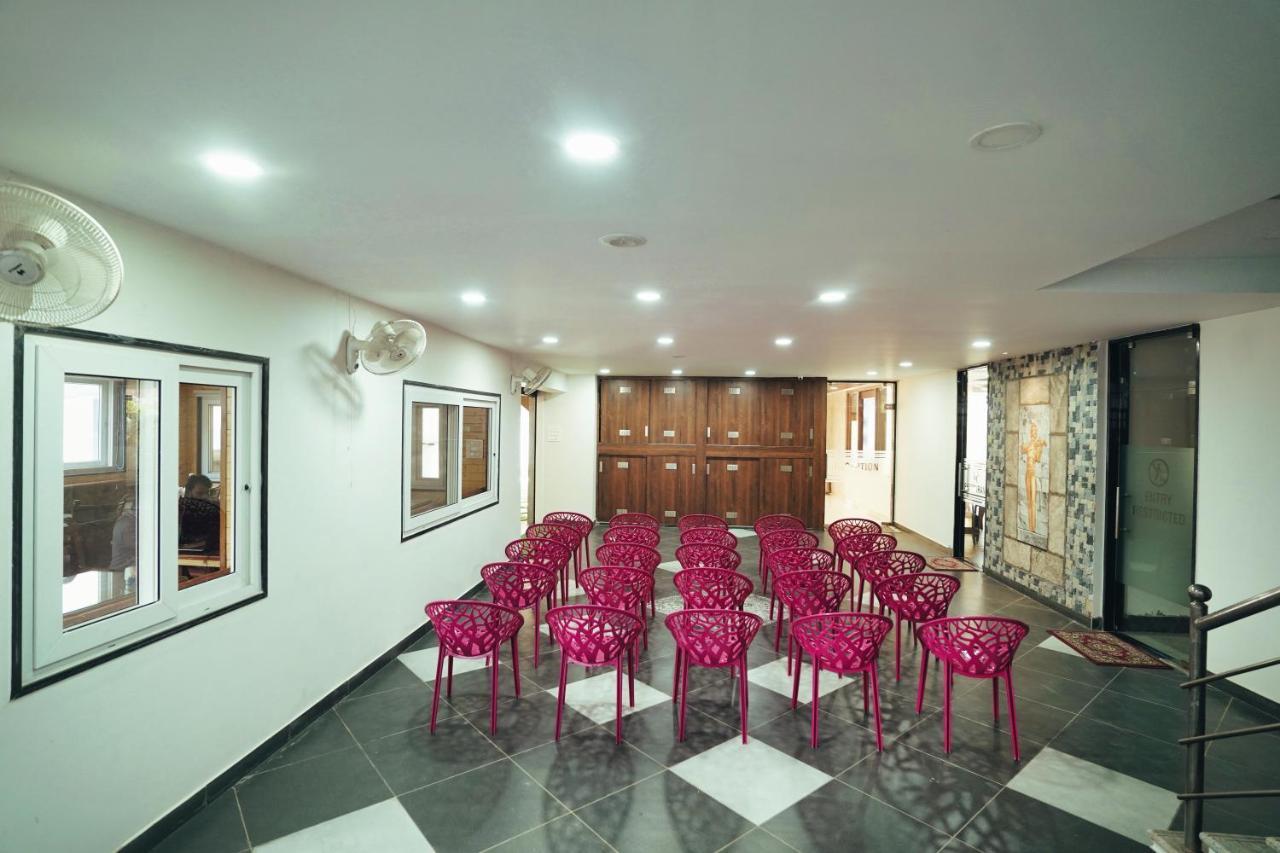 M Square Hotel Hyderabad Esterno foto